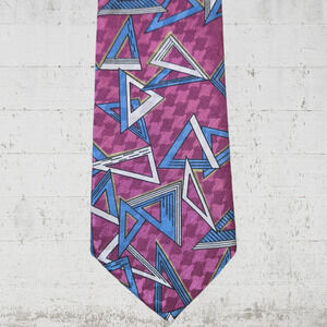 1950s Vintage Dark Red Blue Triangle Geometric Montagu Neck Tie 4 x 59